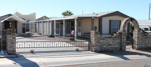 9557 E 33rd Ln, Yuma, AZ, 85365-6985 | Card Image