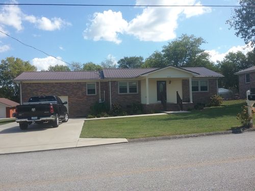 215 Curtis Ave, Alexandria, TN, 37012-2027 | Card Image