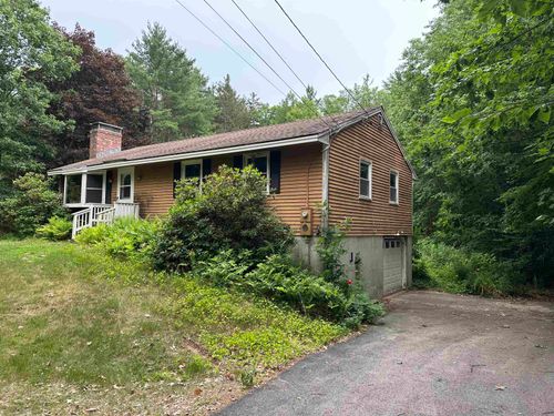 8 Amboy Cir, Jaffrey, NH, 03452-6600 | Card Image