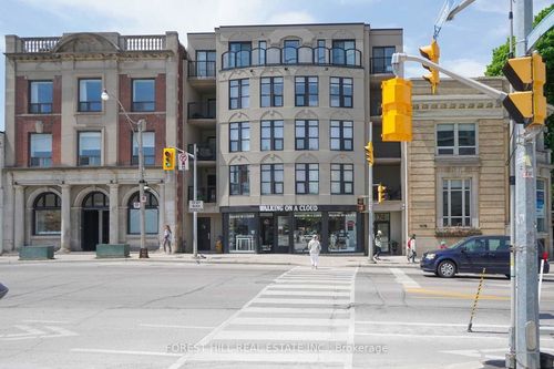 4-1174 Yonge St, Toronto, ON, M4W2L9 | Card Image