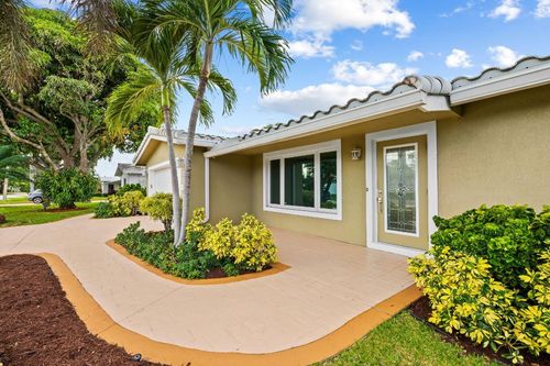 2041 Ne 59th St, Fort Lauderdale, FL, 33308-2447 | Card Image