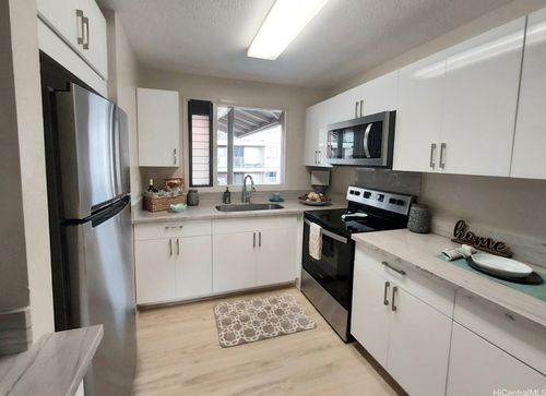 apt-312-98-626 Moanalua Loop, Aiea, HI, 96701-5173 | Card Image