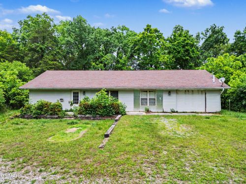 1717 Elkins Road, Kodak, TN, 37764 | Card Image