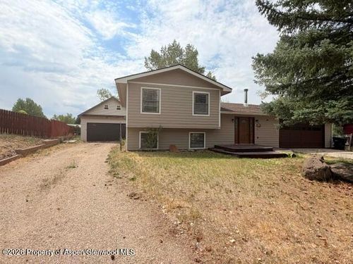 3426 Riford Ct, Craig, CO, 81625-3872 | Card Image