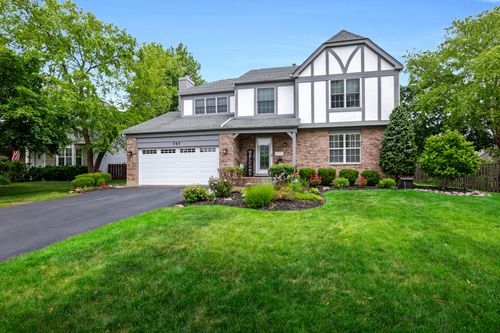 747 Warwick Ct, Carol Stream, IL, 60188-4334 | Card Image