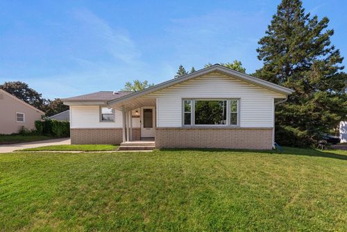 9313 W Clovernook Street, Milwaukee, WI, 53224 | Card Image