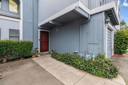 2906 Leotar Cir, Santa Cruz, CA, 95062-2075 | Card Image