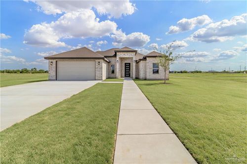 5895 Nena St, Mercedes, TX, 78570-3335 | Card Image