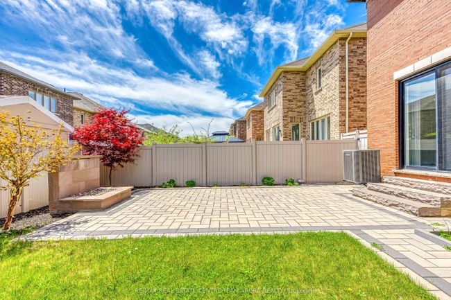 15 Dalecrest Rd, House other with 7 bedrooms, 6 bathrooms and 4 parking in Brampton ON | Image 49