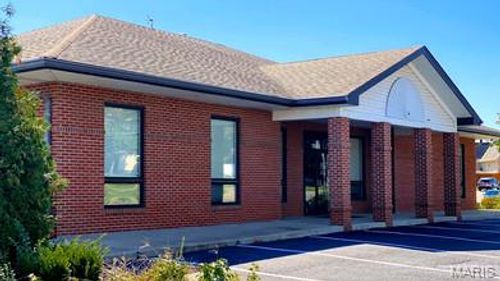 ste-101-c-1060 Country Club Rd, Saint Charles, MO, 63303-3373 | Card Image