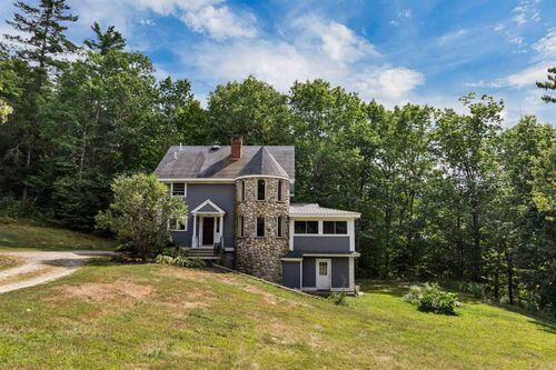 15 Lois Ln, Sweden, ME, 04040-5261 | Card Image