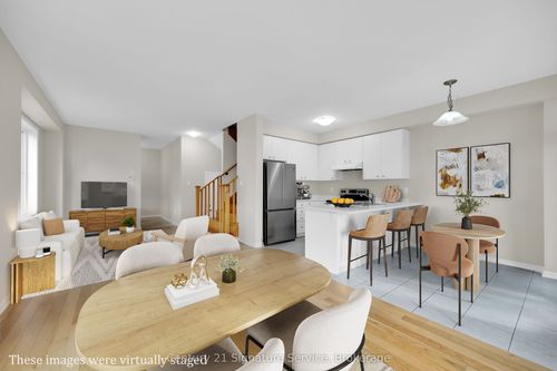 9-8273 Tulip Tree Dr, Niagara Falls, ON, L2H3S8 | Card Image