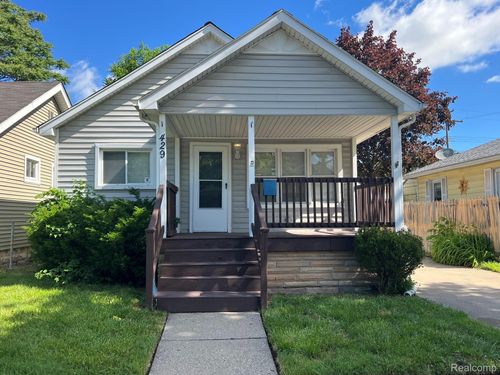 429 E Milton Avenue, Hazel Park, MI, 48030 | Card Image