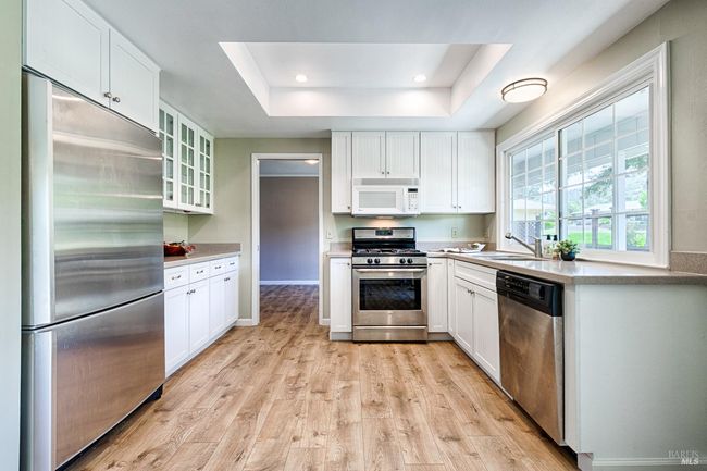 186 Oak Island Dr, House other with 2 bedrooms, 2 bathrooms and 2 parking in Santa Rosa CA | Image 7