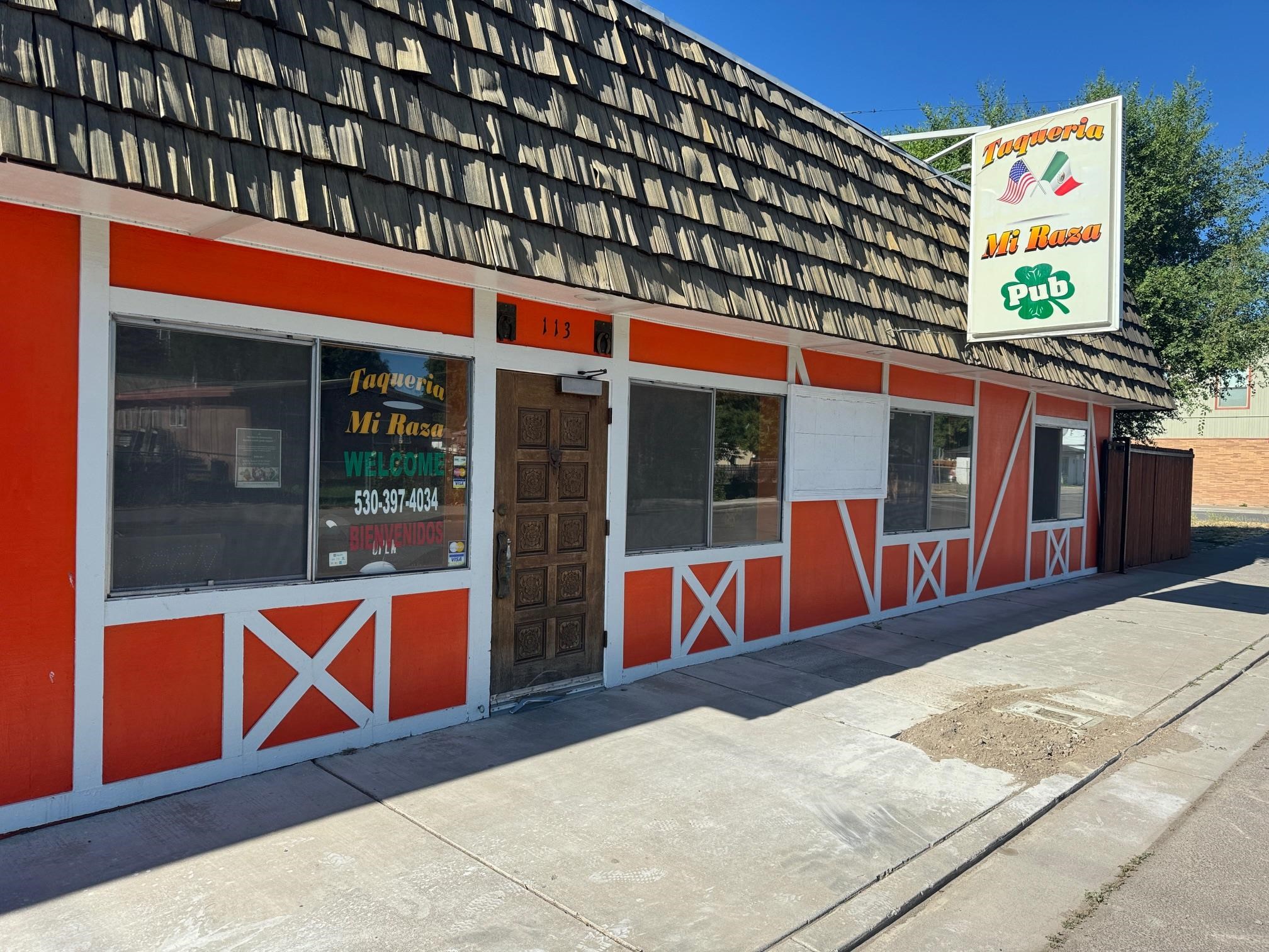 Commercial Sale in Dorris 3