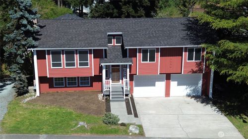 1120 Sw 8th Ave, Oak Harbor, WA, 98277-4519 | Card Image