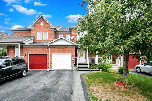 4 Queen Anne Dr, Brampton, ON, L7A1X1 | Card Image