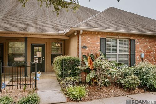 10-9124 Old Hammond Hwy, Baton Rouge, LA, 70809 | Card Image