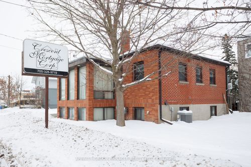 47 Lindsay St S, Lindsay, ON, K9V2M1 | Card Image