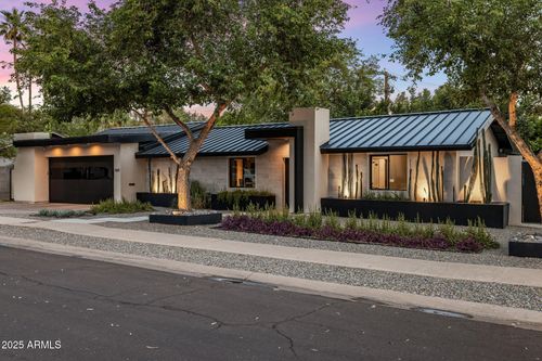 3601 E Colter St, Phoenix, AZ, 85018-1536 | Card Image