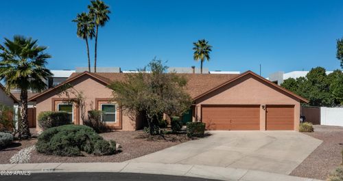 8158 E Fox St, Mesa, AZ, 85207-4910 | Card Image