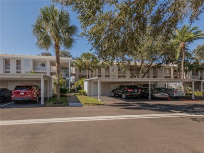 418 - 437 Cerromar Lane, Condo with 2 bedrooms, 2 bathrooms and null parking in Venice FL | Image 2