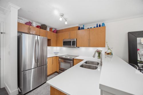 154-1100 E 29th St, North Vancouver, BC, V7K3E4 | Card Image