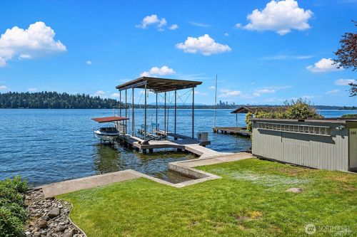 4835 Forest Ave Se, Mercer Island, WA, 98040-4601 | Card Image