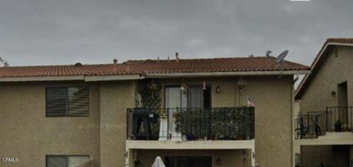 324 W Santa Barbara St, Santa Paula, CA, 93060-2458 | Card Image