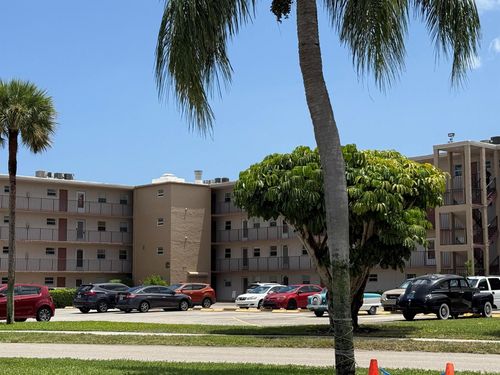 apt-411-225 Bonnie Blvd, Palm Springs, FL, 33461-1332 | Card Image