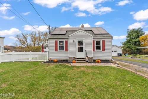 20 Fairview Ave, Nassau, NY, 12123-2710 | Card Image