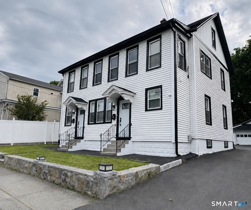 86 Washington Ave, Torrington, CT, 06790-5166 | Card Image