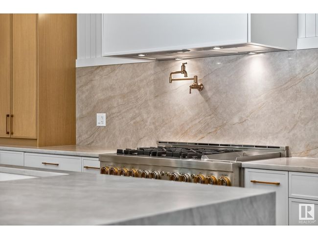 13804 85 Ave Nw, House other with 5 bedrooms, 5 bathrooms and null parking in Edmonton AB | Image 18