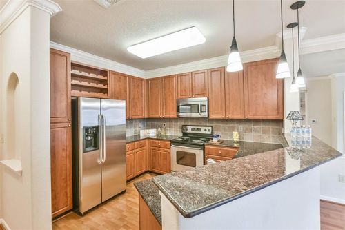 apt-406-1711 Old Spanish Trl, Houston, TX, 77054-1961 | Card Image