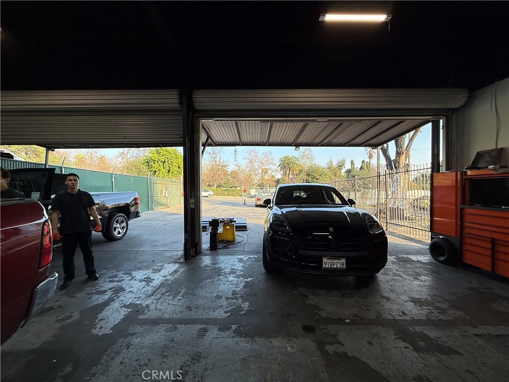 Commercial Sale in Altadena 2