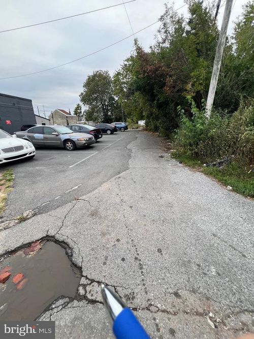 214 Kerlin St, CHESTER, PA, 19013-3818 | Card Image