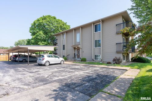 1820 53rd St, Moline, IL, 61265-3648 | Card Image