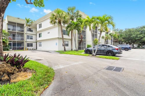 305-4215 N University Dr, Sunrise, FL, 33351-6237 | Card Image