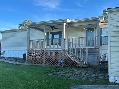 1-1 Grandview Dr, Perry Twp, PA, 16130 | Card Image