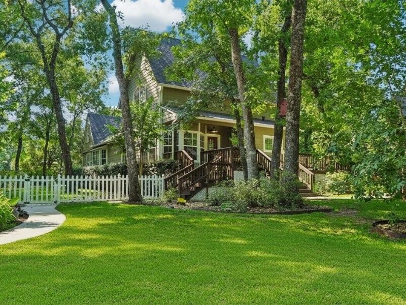 Residential in Montgomery 3
