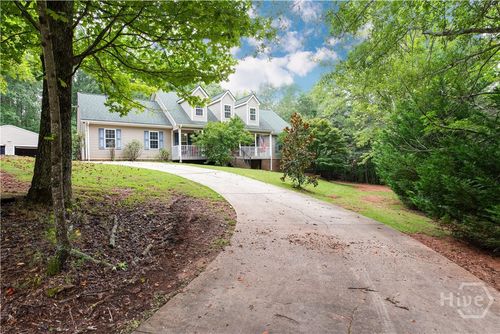 556 Fuller Rd, Athens, GA, 30607-2733 | Card Image