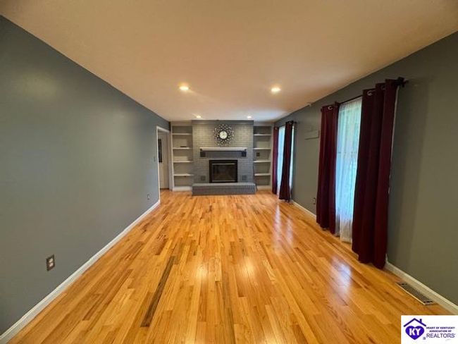 124 Locust St, House other with 3 bedrooms, 3 bathrooms and null parking in Hardinsburg KY | Image 11