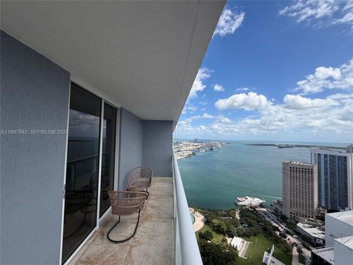 5211-50 Biscayne Blvd, Miami, FL, 33132-2905 | Card Image