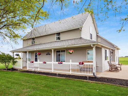 24130 Mouser Road, New Holland, OH, 43145 | Card Image