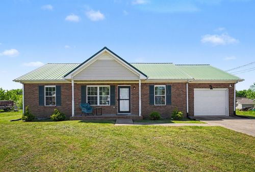 1272 Barbee Ln, Clarksville, TN, 37042-4642 | Card Image
