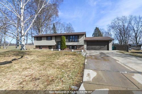 1332 Sunray Lane, Howard, WI, 54313 | Card Image
