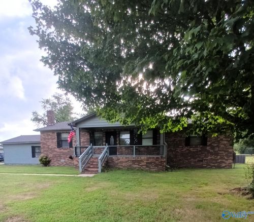 424 Horseshoe Bend Rd, Scottsboro, AL, 35769-8931 | Card Image