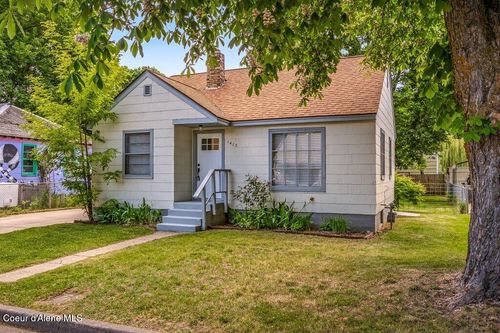 1415 N 2nd St, Coeur D Alene, ID, 83814-3302 | Card Image