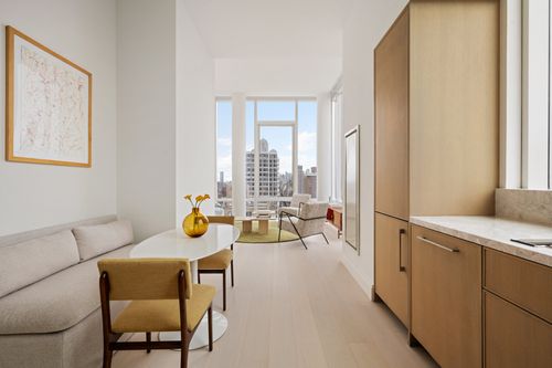 30d-501 3rd Ave, New York, NY, 10016-4217 | Card Image