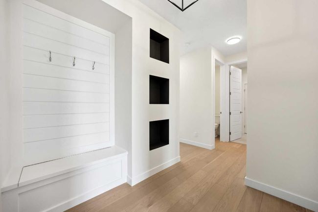 136 Crimson Ridge Place Nw, House other with 3 bedrooms, 3 bathrooms and 4 parking in Calgary AB | Image 5